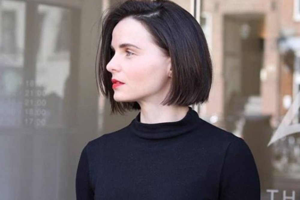 The art of choosing your perfect Brunette Wavy bob hairstyles, Short bob hairsty