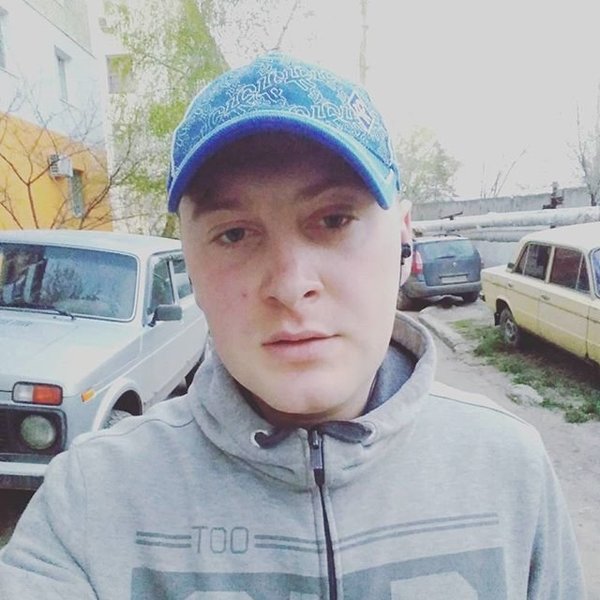 Коля из Саратова.