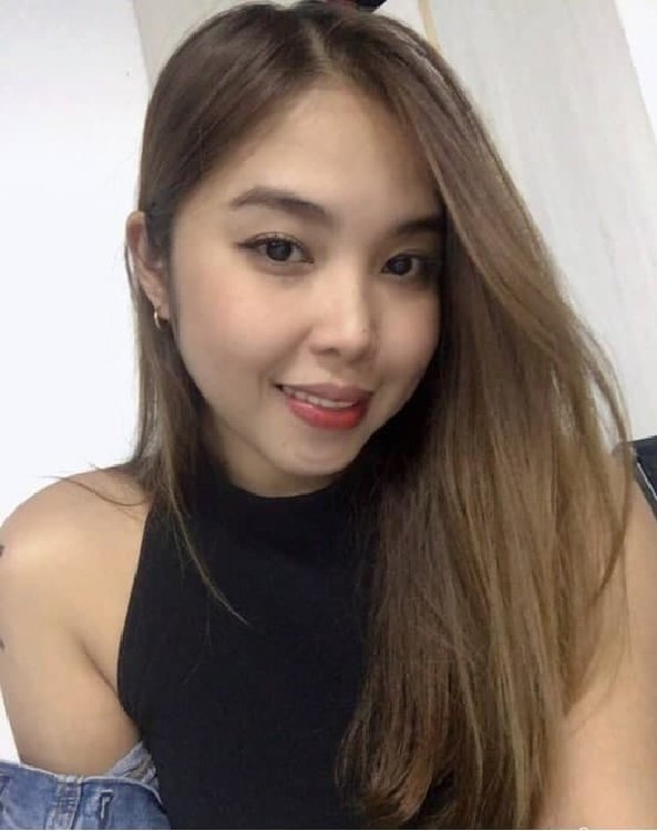 Smiling 28. Smiling 28