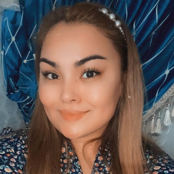 Сымбат абай кызы фото. Абдилязиз. Красивые девушки из туркестана. Фото девушек шымкент. Туркестан девушки.