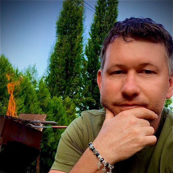 Мастеров дмитрий фото Тату-мастер Дмитрий Ряховский