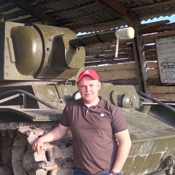 Толя 25 лет. Толя 25 лет