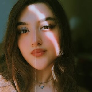 Parisa