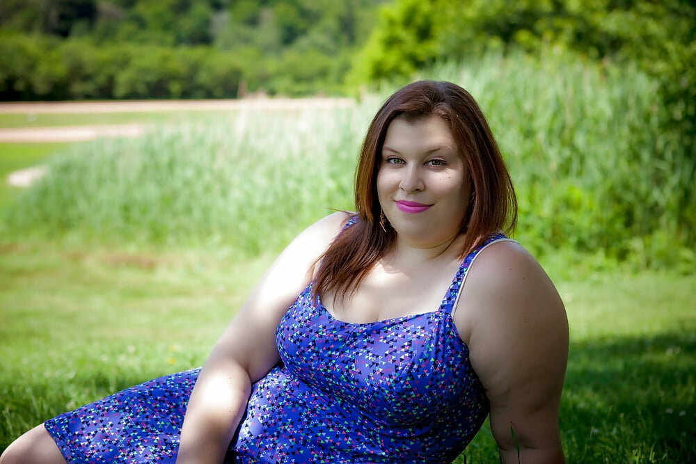 Полная в возрасте 18. Красивые толстушки. Аппетитные женщины в возрасте. Фотосессия полных женщин. Обычные полные женщины.