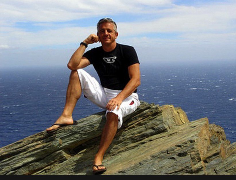 12. Обычный мужчина. 12. 12. 13 июня 1977.