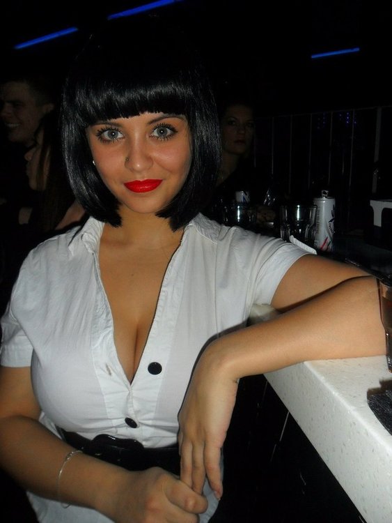 Девочки на вызов череповец. Маргарита богданова череповец ню. Девушки череповца. Одинокие женщины череповец. Череповецкие девушки.