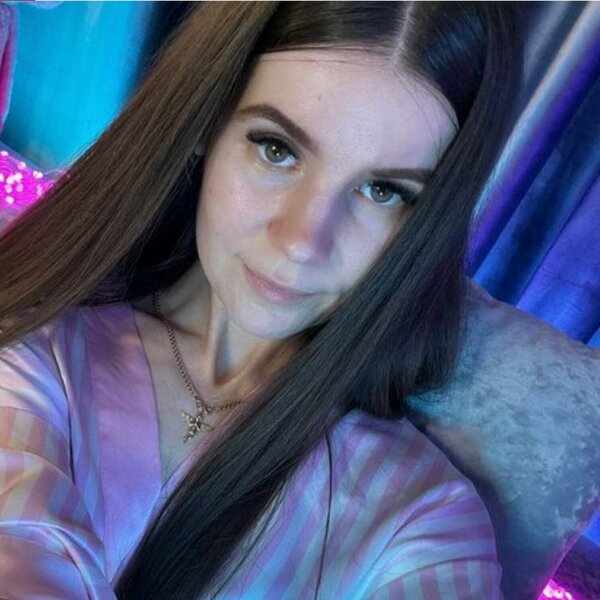 Lorenn ameliy. Lorenn ameliy
